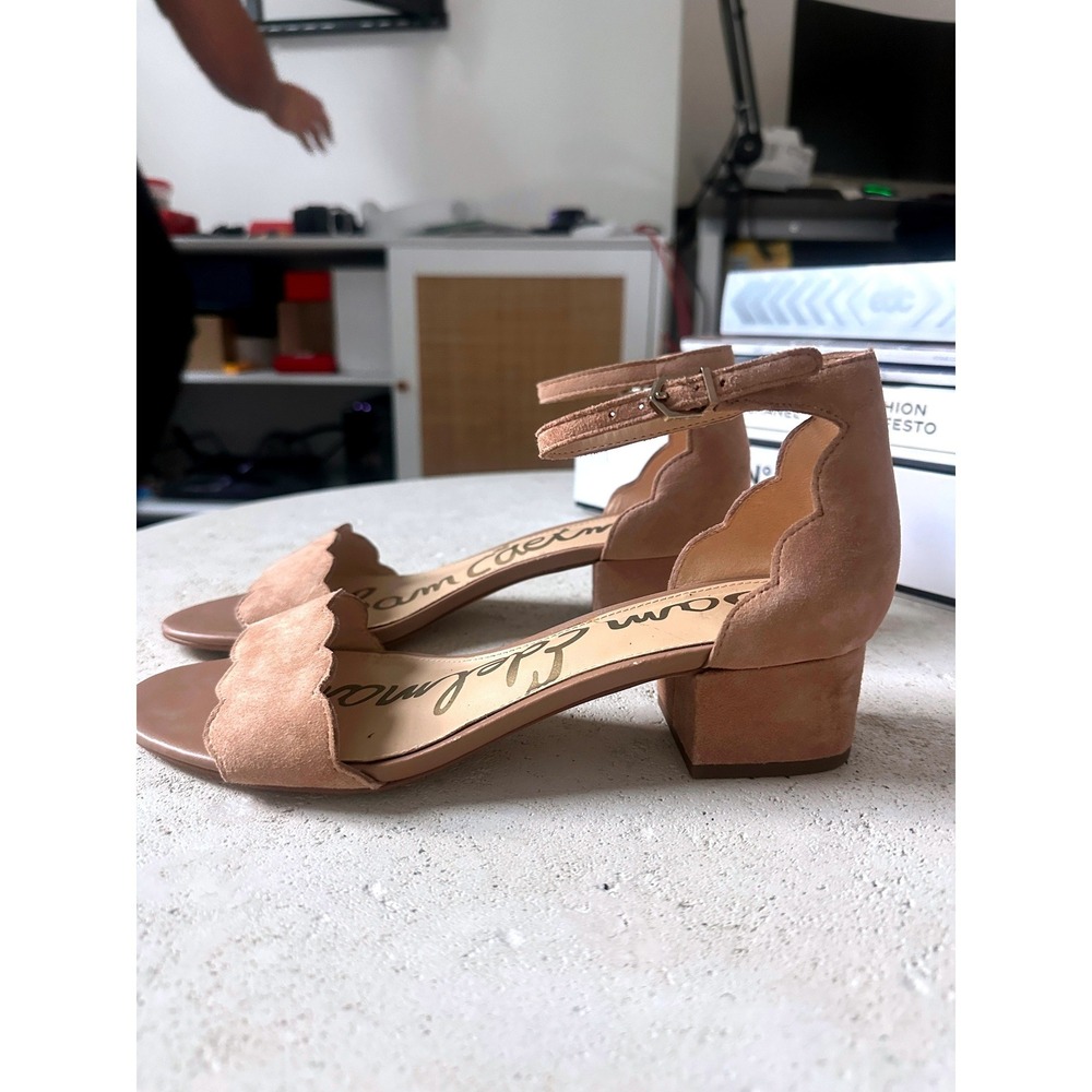 Sam Edelman Inara Scalloped Edge Suede Block Heel Sandals Tan Nude Boho 7.5 M - Picture 7 of 10
